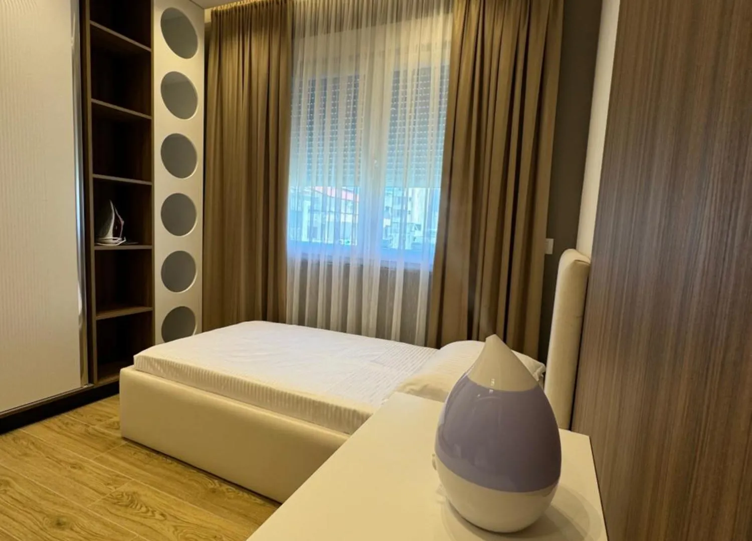 M&E Home Durrës 0*,