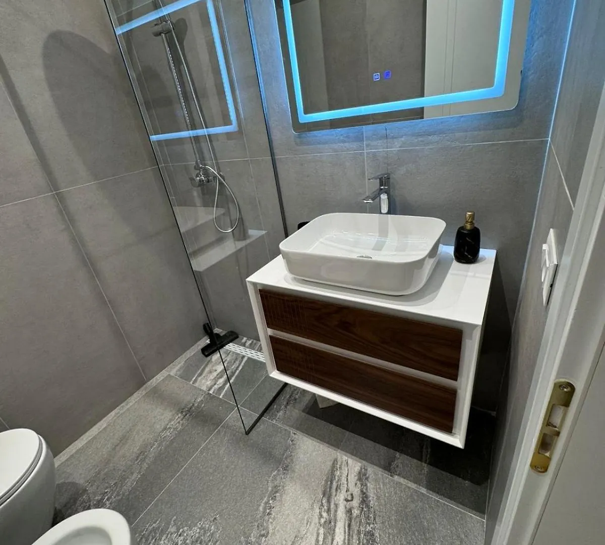 M&E Home Durrës